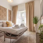 Cornelia Cozy&elegance Flat Roma