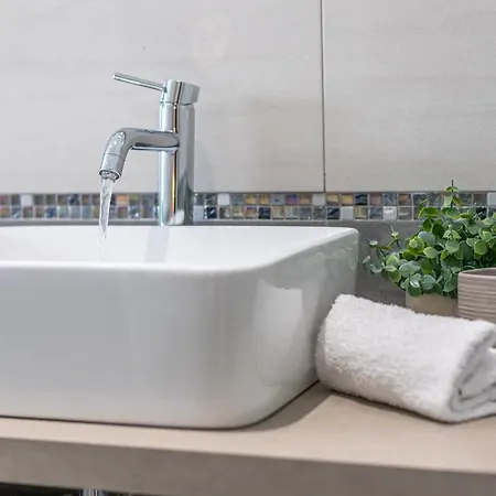 Cornelia Cozy&elegance Flat רומא